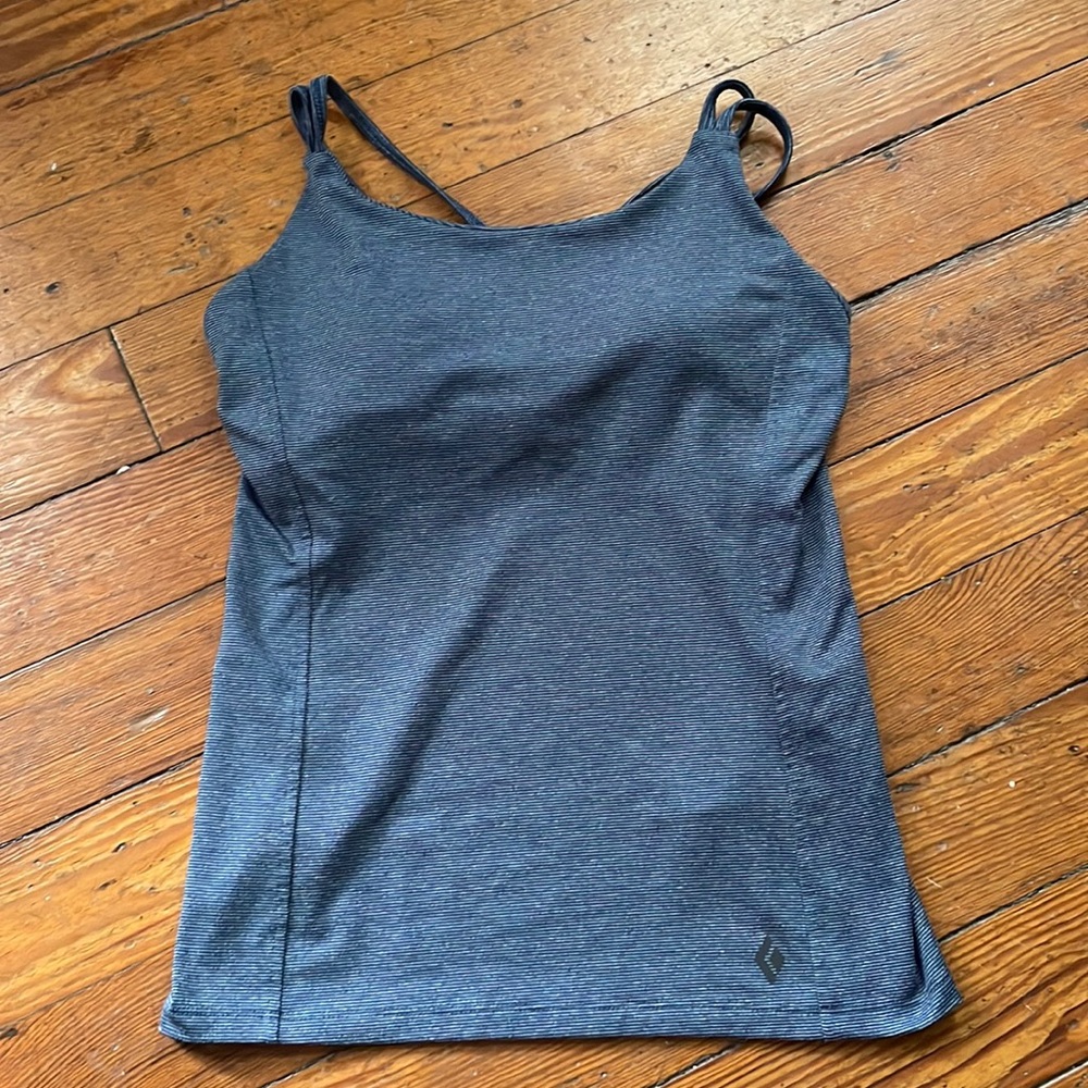 Black diamond talus strappy workout tank size xs